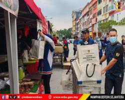 AGIHAN BUBUR LAMBUK DI BAZAR PUTRA NILAI