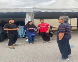 DATUK BANDAR TINJAU PERSIAPAN BAZAR DATARAN SENAWANG