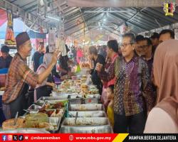 LAWATAN DATUK BANDAR KE BAZAR RAMADAN PASAR AMPANGAN