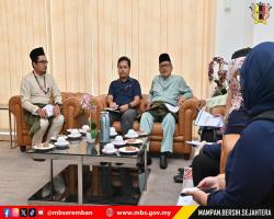DATUK BANDAR TERIMA KUNJUNGAN HORMAT SURUHANJAYA KOMUNIKASI DAN MULTIMEDIA MALAYSIA