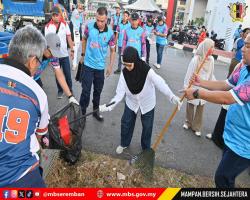 PROGRAM PEMBERSIHAN PERSEKITARAN PASAR AMPANGAN DAN BANDAR BARU AMPANGAN MAJLIS BANDARAYA SEREMBAN