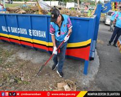 PROGRAM PEMBERSIHAN PERSEKITARAN PASAR AMPANGAN DAN BANDAR BARU AMPANGAN MAJLIS BANDARAYA SEREMBAN