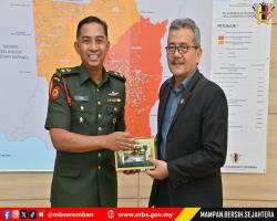 KUNJUNGAN HORMAT TIMBALAN KOMANDER REJIMEN 508 ASKAR WATANIAH