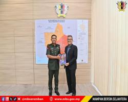 KUNJUNGAN HORMAT TIMBALAN KOMANDER REJIMEN 508 ASKAR WATANIAH