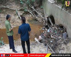 LAWATAN TURUN PADANG DATUK BANDAR