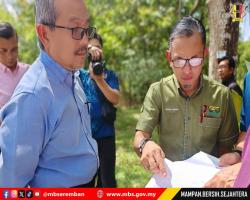 LAWATAN TURUN PADANG DATUK BANDAR