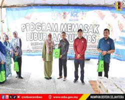 PROGRAM MEMASAK BUBUR LAMBUK ANJURAN BADAN KEBAJIKAN ISLAM MBS
