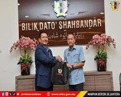 KUNJUNGAN HORMAT JABATAN PERANGKAAN MALAYSIA KE MBS