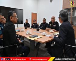 DATUK BANDAR TERIMA KUNJUNGAN HORMAT PENGARAH JPJ NEGERI SEMBILAN