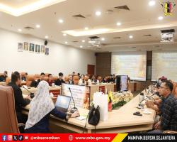 LAWATAN AKADEMIK JABATAN SENIBINA, FAKULTI ALAM BINA & UKUR, UNIVERSITI TEKNOLOGI MALAYSIA KE MAJLIS BANDARAYA SEREMBAN 