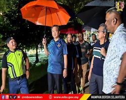 LAWATAN TURUN PADANG DATUK BANDAR MBS BERSAMA YB EXCO PEMBANGUNAN KERAJAAN TEMPATAN, PERUMAHAN & KERAJAAN TEMPATAN