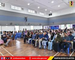DATUK BANDAR SEMPURNAKAN MAJLIS ANUGERAH KECEMERLANG SPM 2025 & MAJLIS PERASMIAN MESYUARAT AGUNG PIBG KE-25 SMKTTJ 