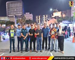 DATUK BANDAR SEREMBAN KUNJUNGI PROGRAM MOH NONGGOK KEK SOMBAN