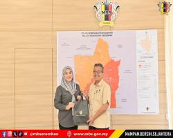 KUNJUNGAN HORMAT PENGARAH PILIHAN RAYA NEGERI SEMBILAN KE ATAS DATUK BANDAR MAJLIS BANDARAYA SEREMBAN