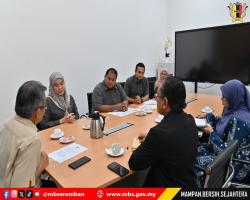 KUNJUNGAN HORMAT PENGARAH PILIHAN RAYA NEGERI SEMBILAN KE ATAS DATUK BANDAR MAJLIS BANDARAYA SEREMBAN