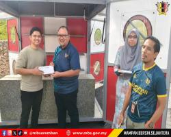PENYERAHAN SURAT TAWARAN MYKIOSK IRAMA BIZ SENDAYAN