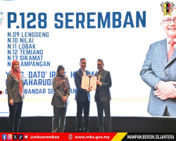 SIMBOLIK PENYERAHAN WRIT & TAKLIMAT PASUKAN PEGAWAI PENGURUS PRU DUN NEGERI SEMBILAN KE-16