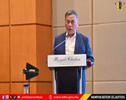 SIMBOLIK PENYERAHAN WRIT & TAKLIMAT PASUKAN PEGAWAI PENGURUS PRU DUN NEGERI SEMBILAN KE-16