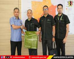 DATUK BANDAR MENERIMA KUNJUNGAN HORMAT DARIPADA LEMBAGA TABUNG HAJI 