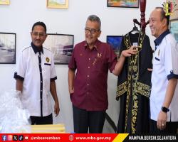 KUNJUNGAN HORMAT DARIPADA PERSATUAN SENI SILAT CEKAK MALAYSIA CAWANGAN NEGERI SEMBILAN