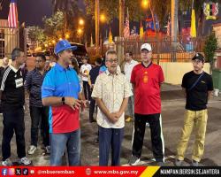 YB EXCO PELANCONGAN TINJAU SUASANA MALAM MINGGU DI BANDAR SEREMBA