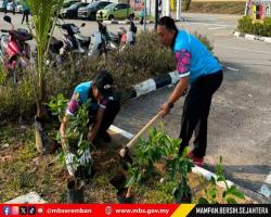 PROGRAM GOTONG-ROYONG LESTARI MASJID
