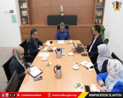 KUNJUNGAN HORMAT DARIPADA PERSATUAN BADAN BERKANUN MALAYSIA (PBBM)