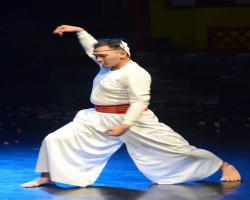 Persembahan Tarian Kebudayaan